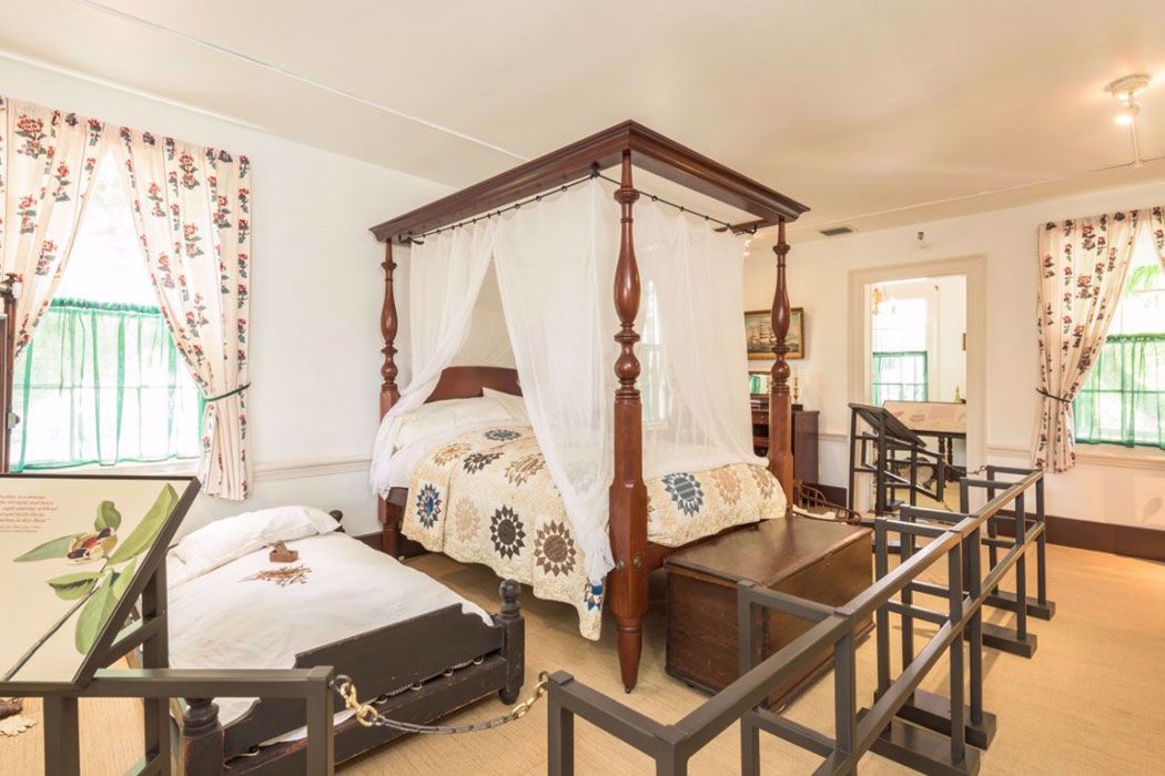 View an exquisitely furnished mansion