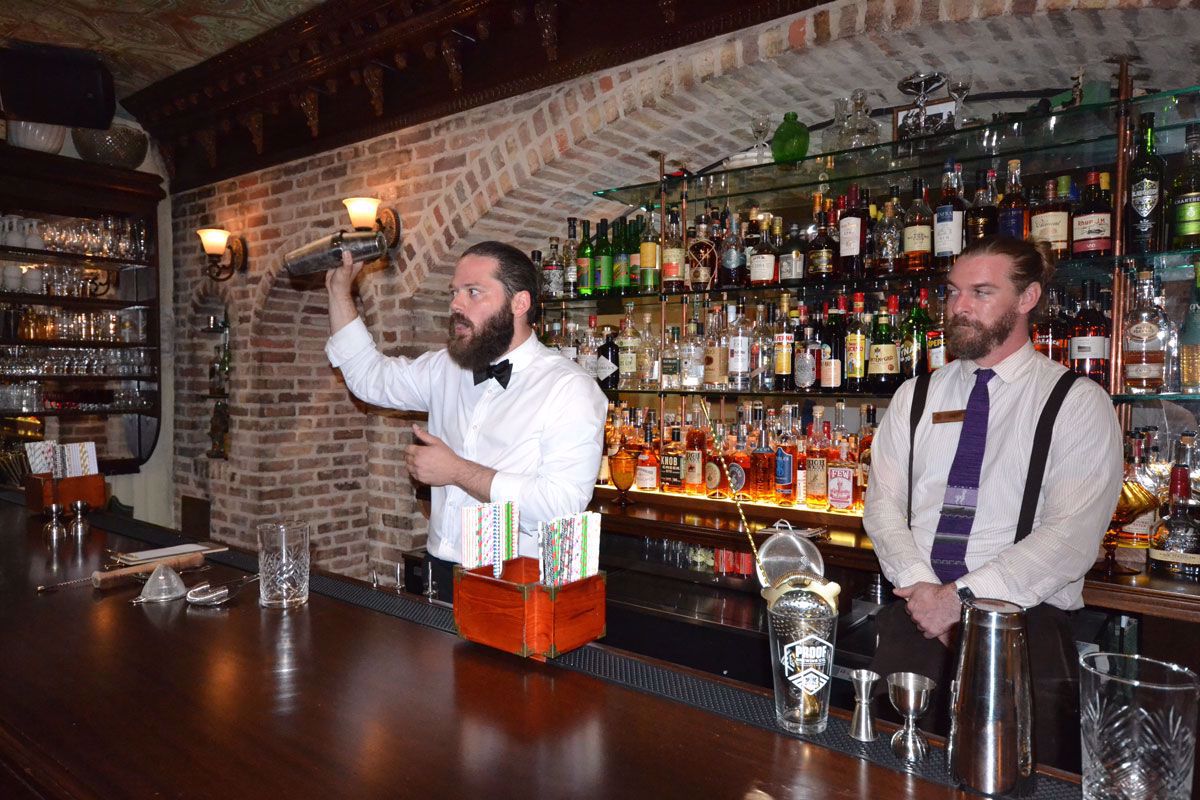 Learn from our expert bartenders