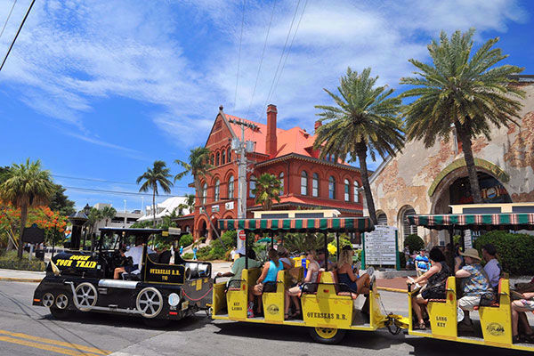 Conch Tour Train Key West 600x400